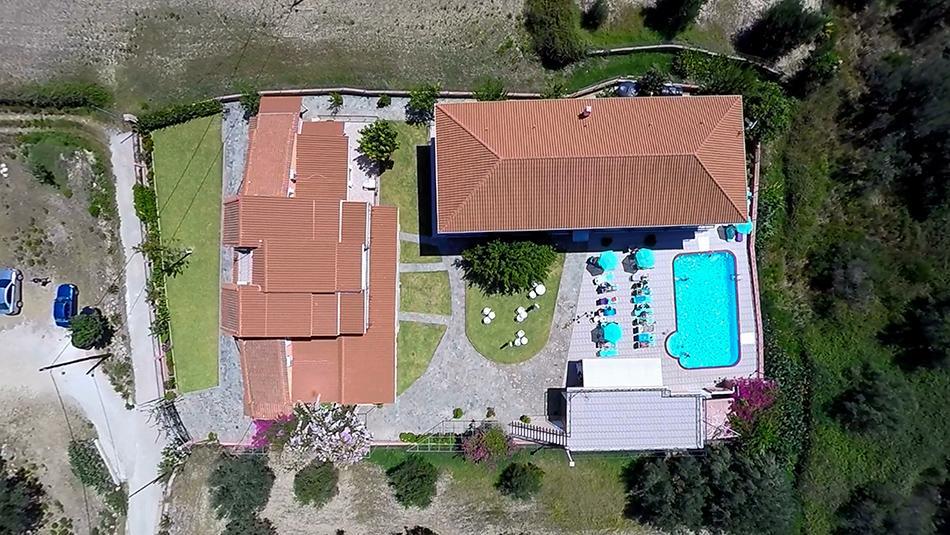 Paradise Studios Свороната Экстерьер фото